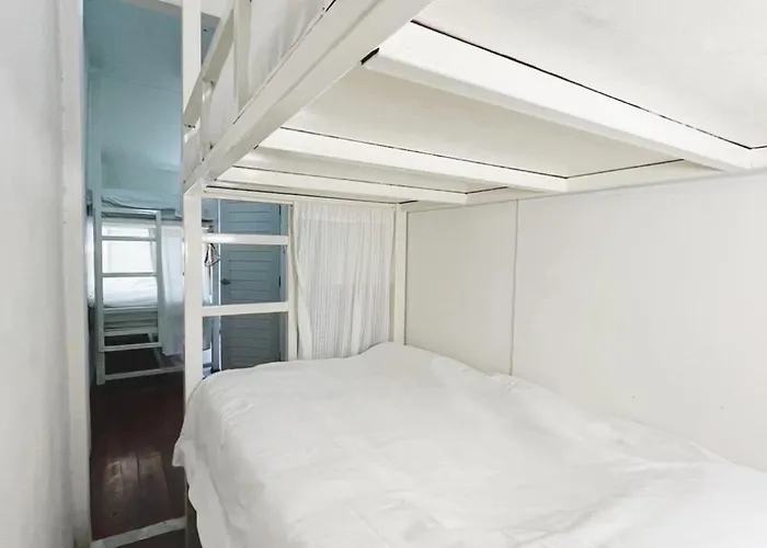 Rotinis Hostel Bangkok